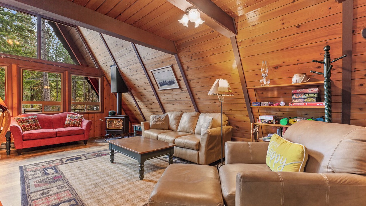 Photo of Livingroom in Sandpoint