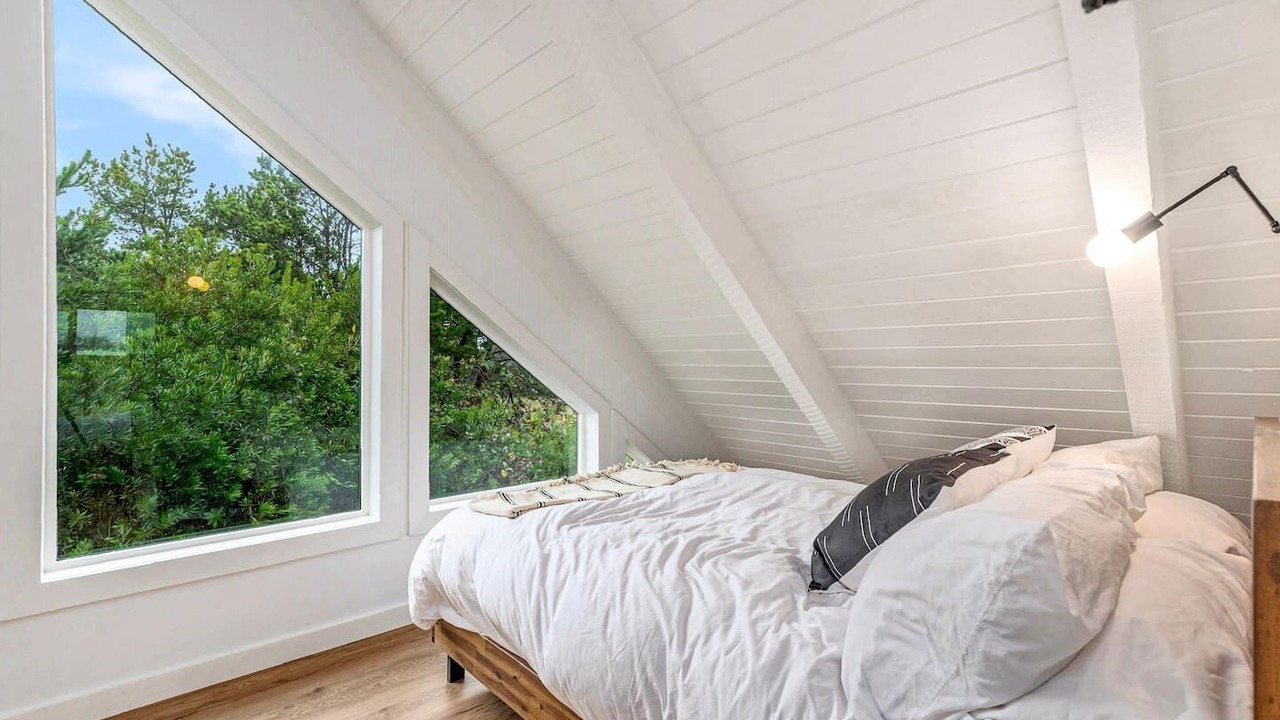 Photo of Bedroom in Ocean Shores