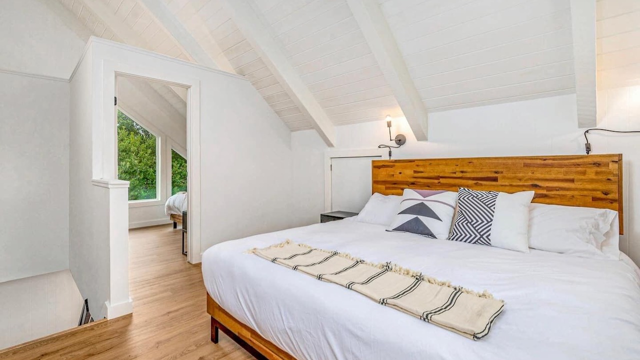 Photo of Bedroom in Ocean Shores