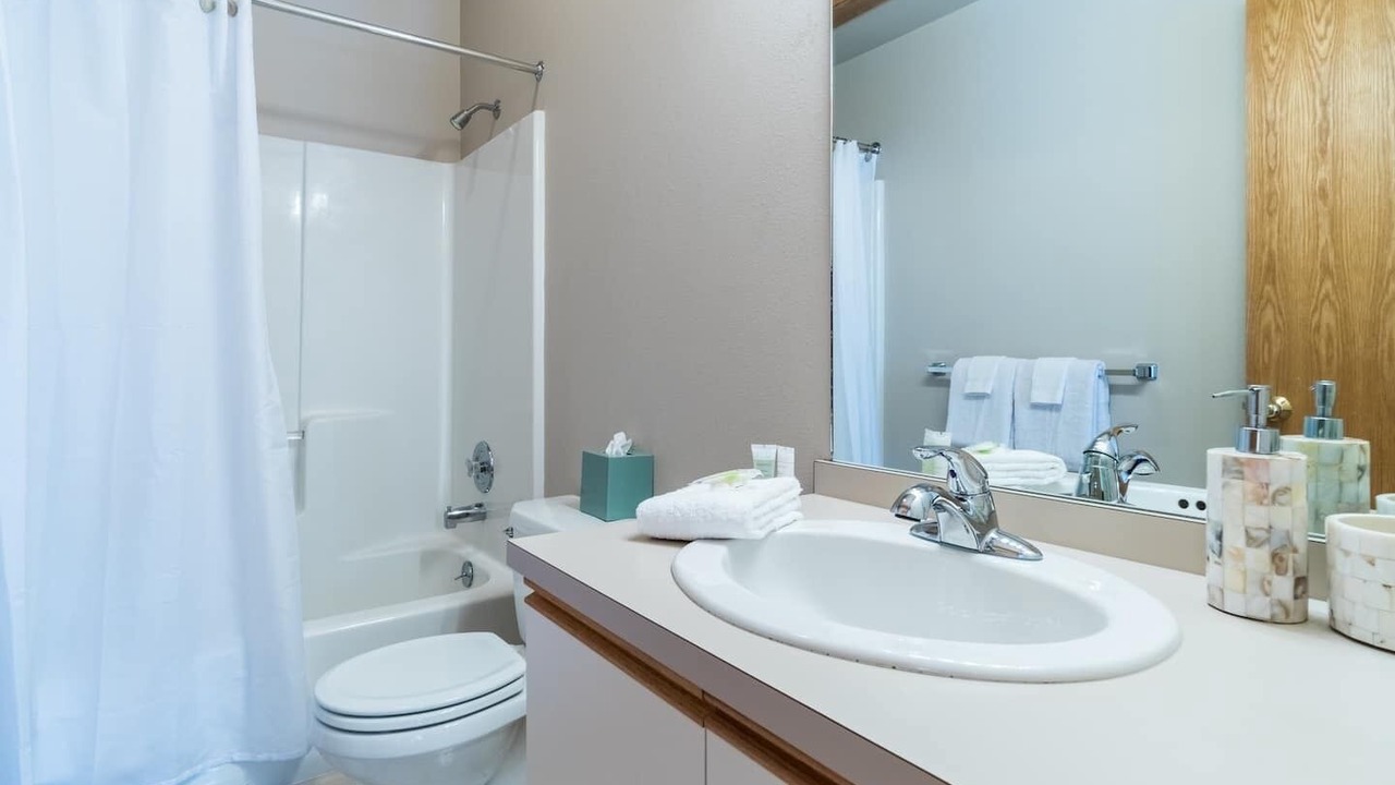 Photo of Bathroom in Wapato Point