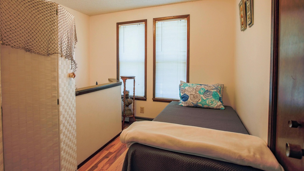 Photo of Bedroom in Freeland