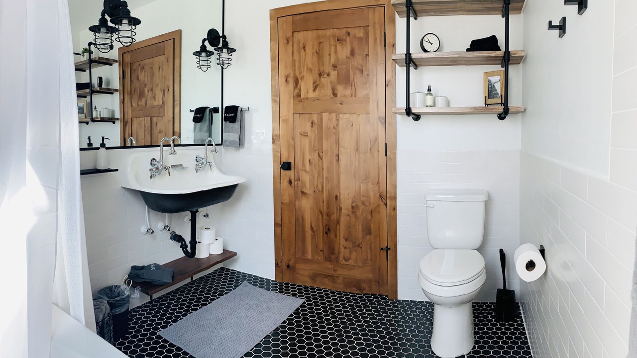 Photo of Bathroom in Torrey