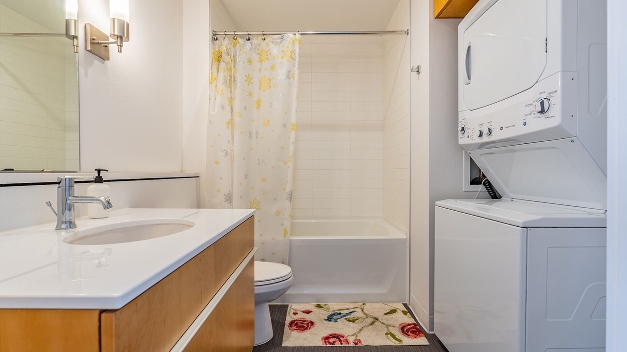 Photo of Bathroom in West Bellevue