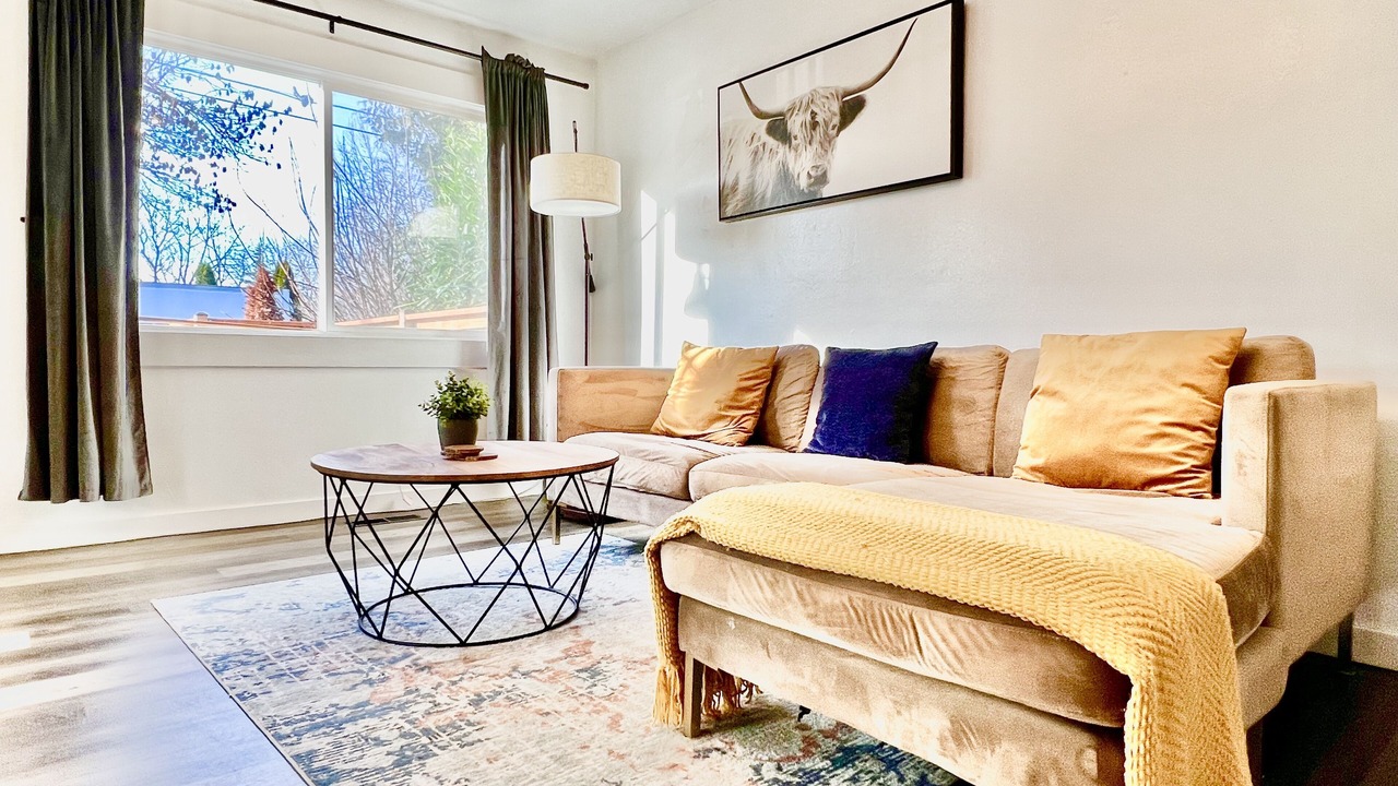 Photo of Livingroom in Riverview