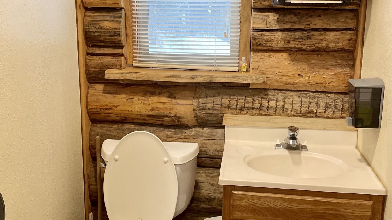 Photo of Bathroom in Boundary County
