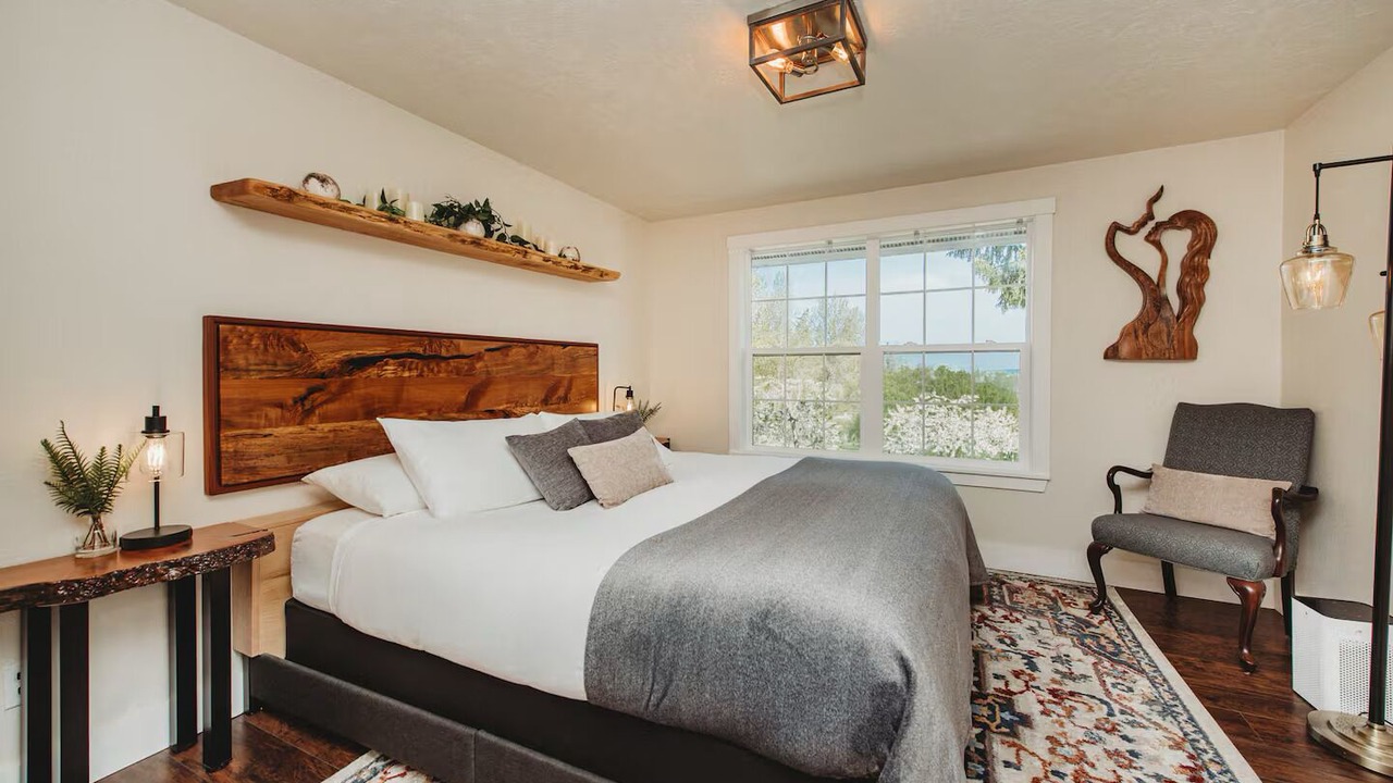 Photo of Bedroom in Sequim