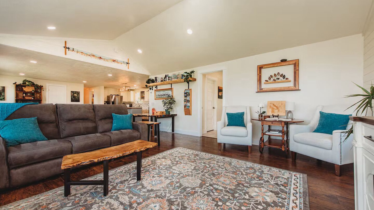 Photo of Livingroom in Sequim