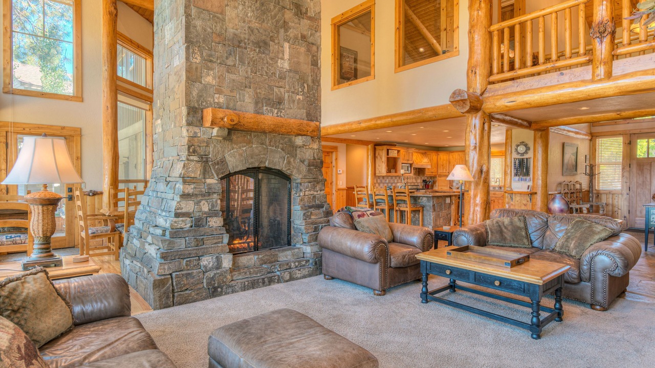 Photo of Bedroom in Sunriver