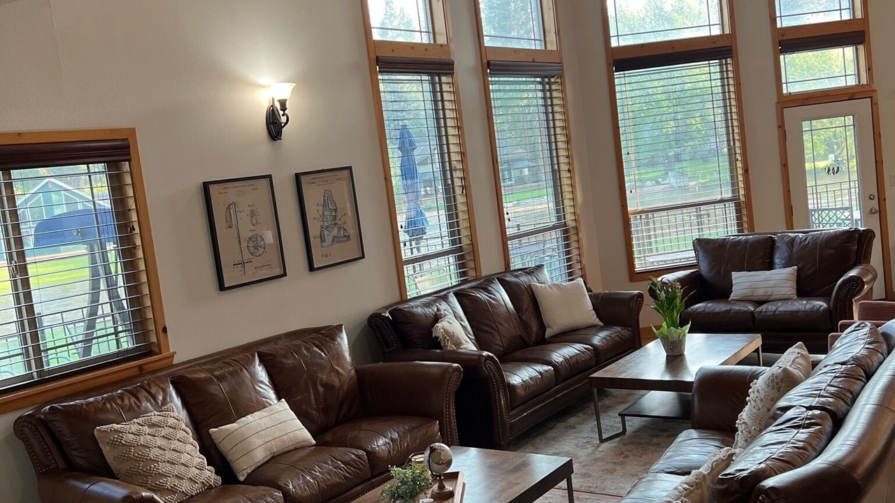 Photo of Bedroom in Garden Valley