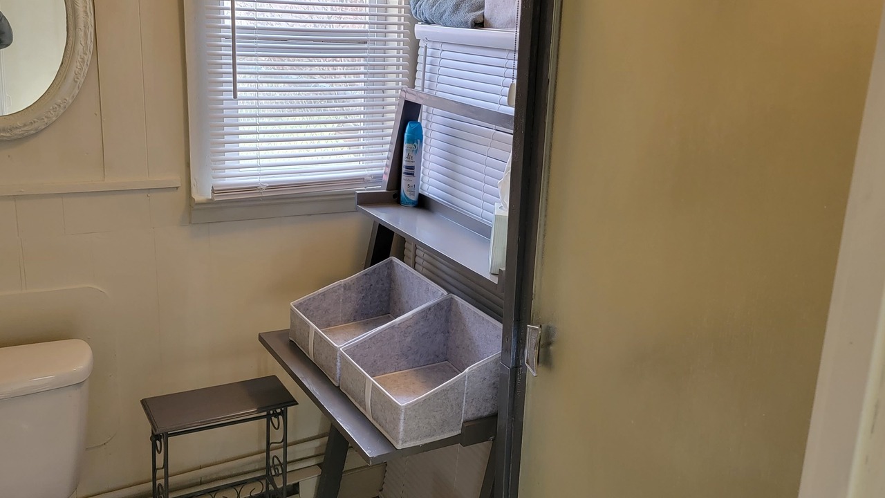 Photo of Bathroom in Garden District