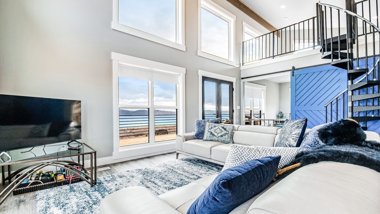 Photo of Livingroom in Fish Haven
