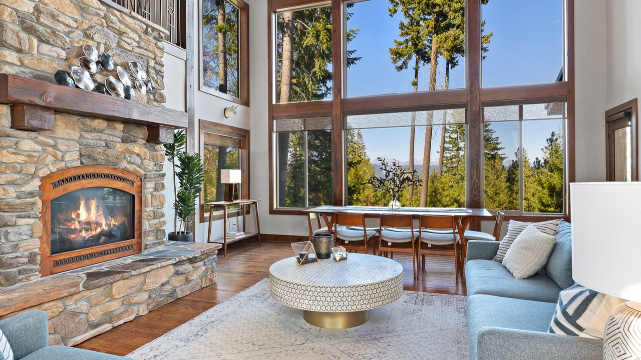 Photo of Livingroom in Cle Elum