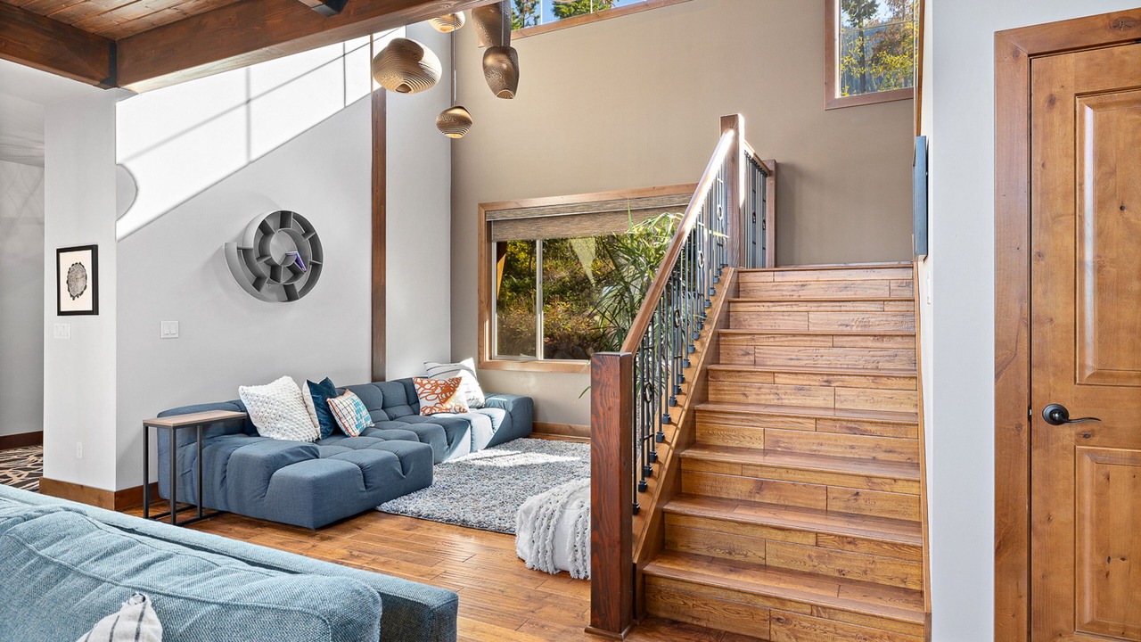 Photo of Livingroom in Cle Elum
