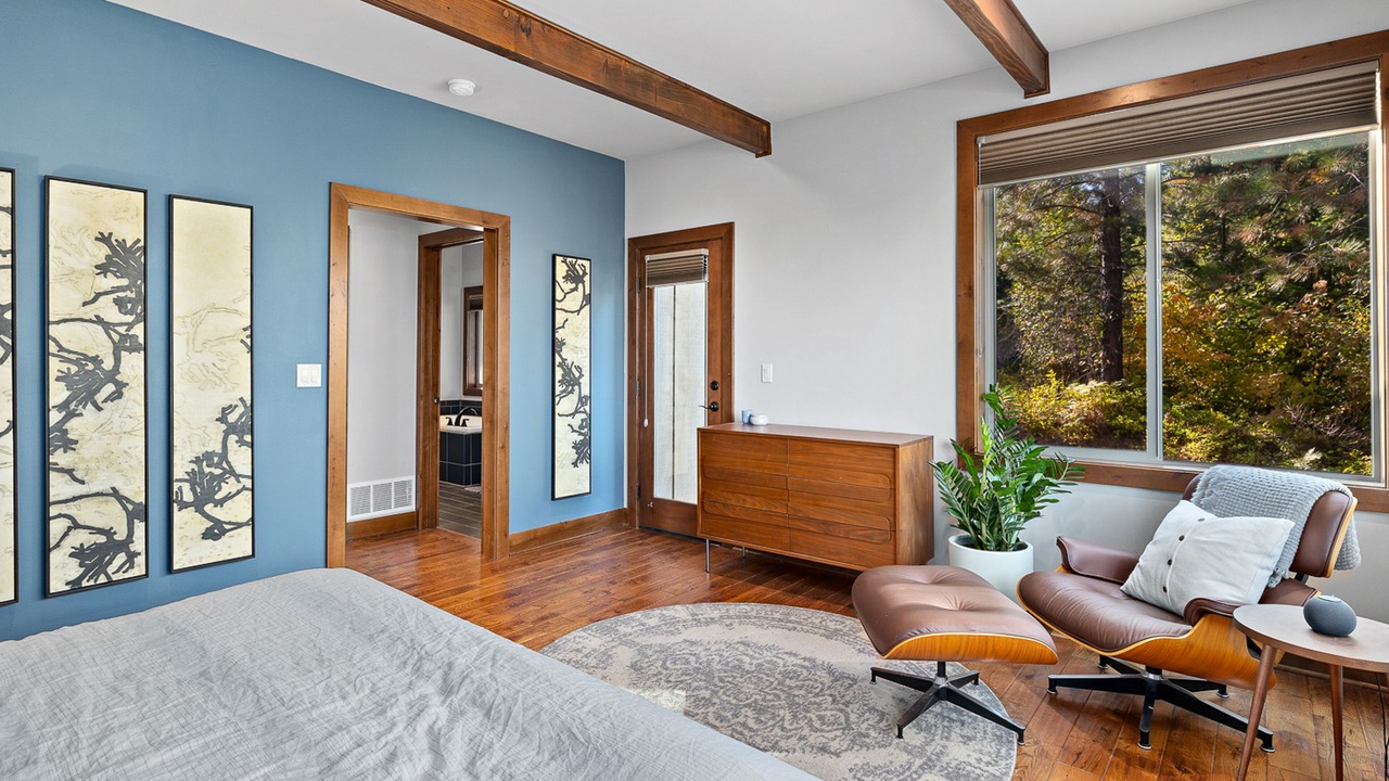 Photo of Bedroom in Cle Elum