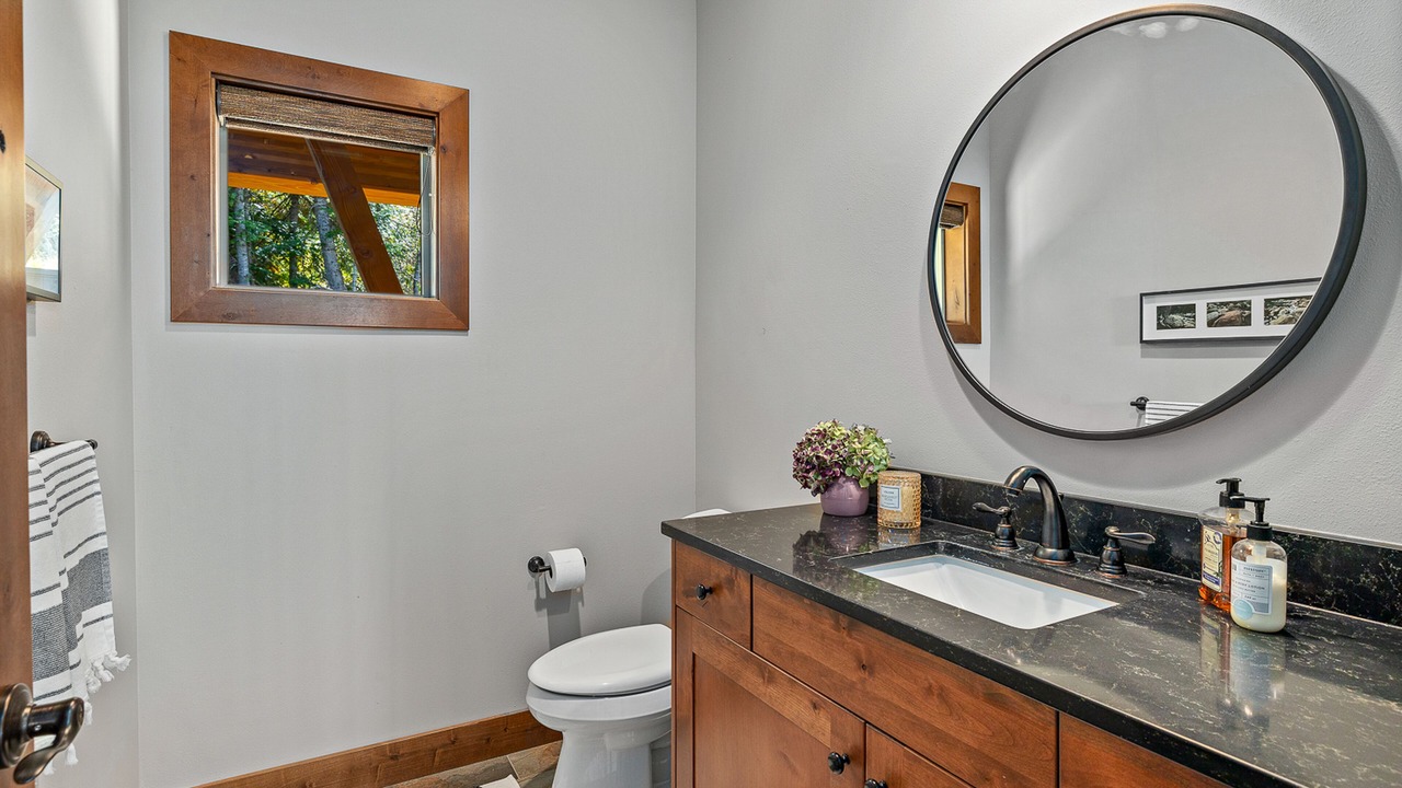 Photo of Bathroom in Cle Elum
