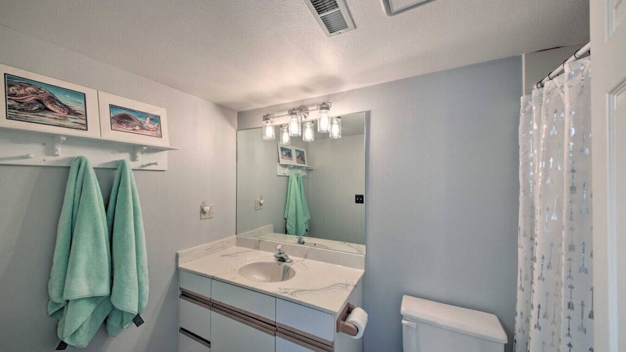 Photo of Bathroom in Hayden Lake