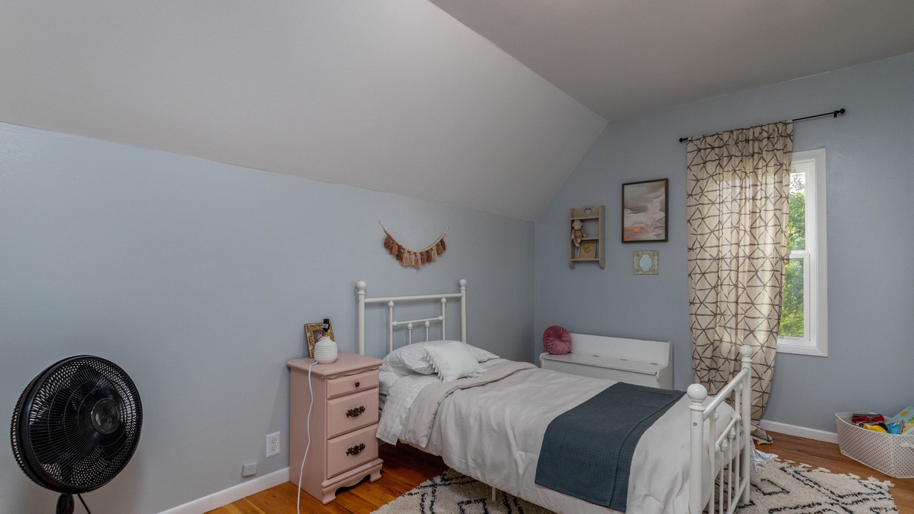 Photo of Bedroom in Caldwell