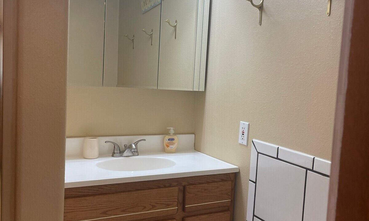 Photo of Bathroom in Sunland Estates