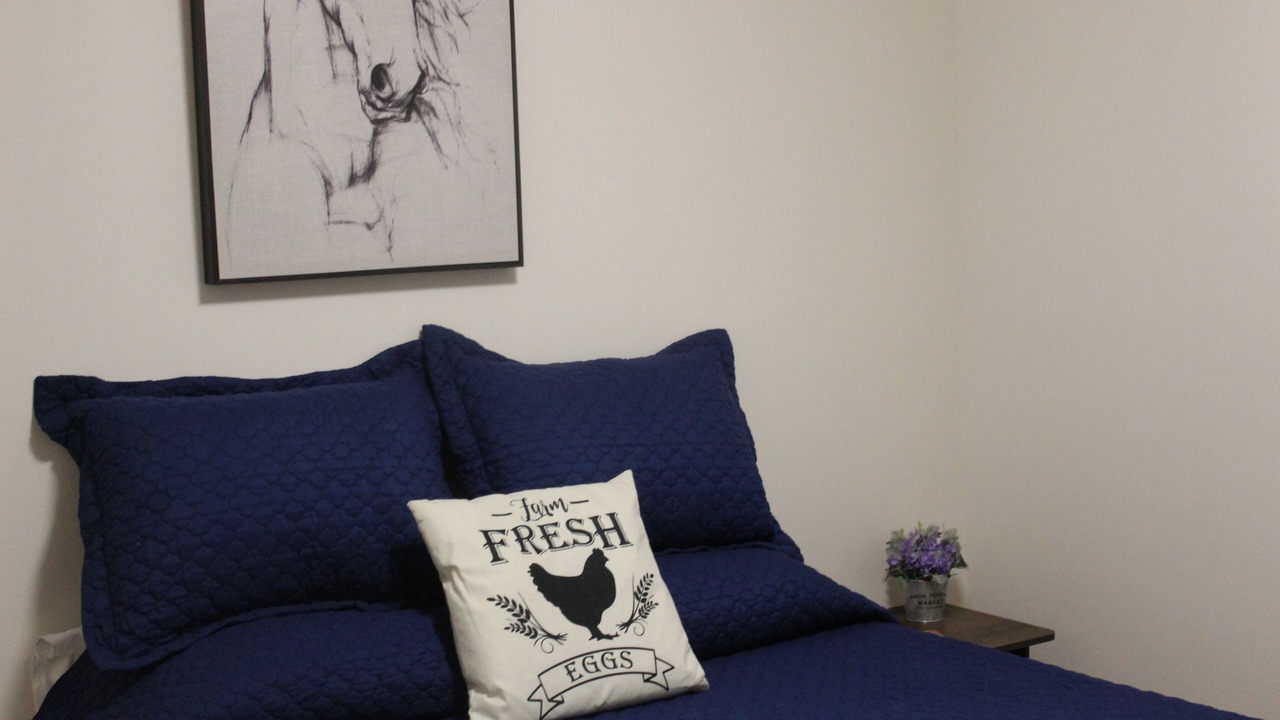 Photo of Bedroom in Roseburg