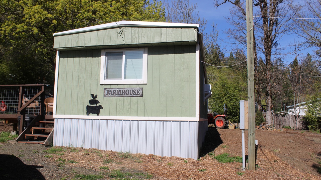Photo of Outdoor in Roseburg