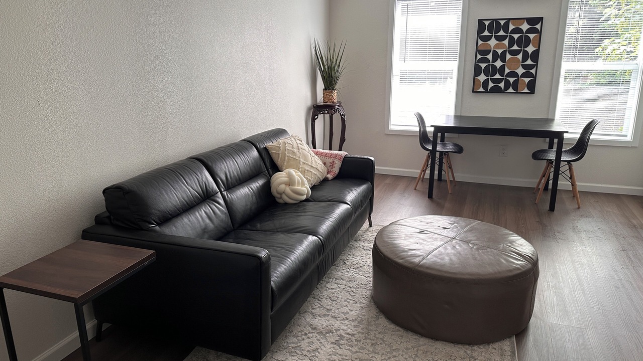 Photo of Livingroom in Hough