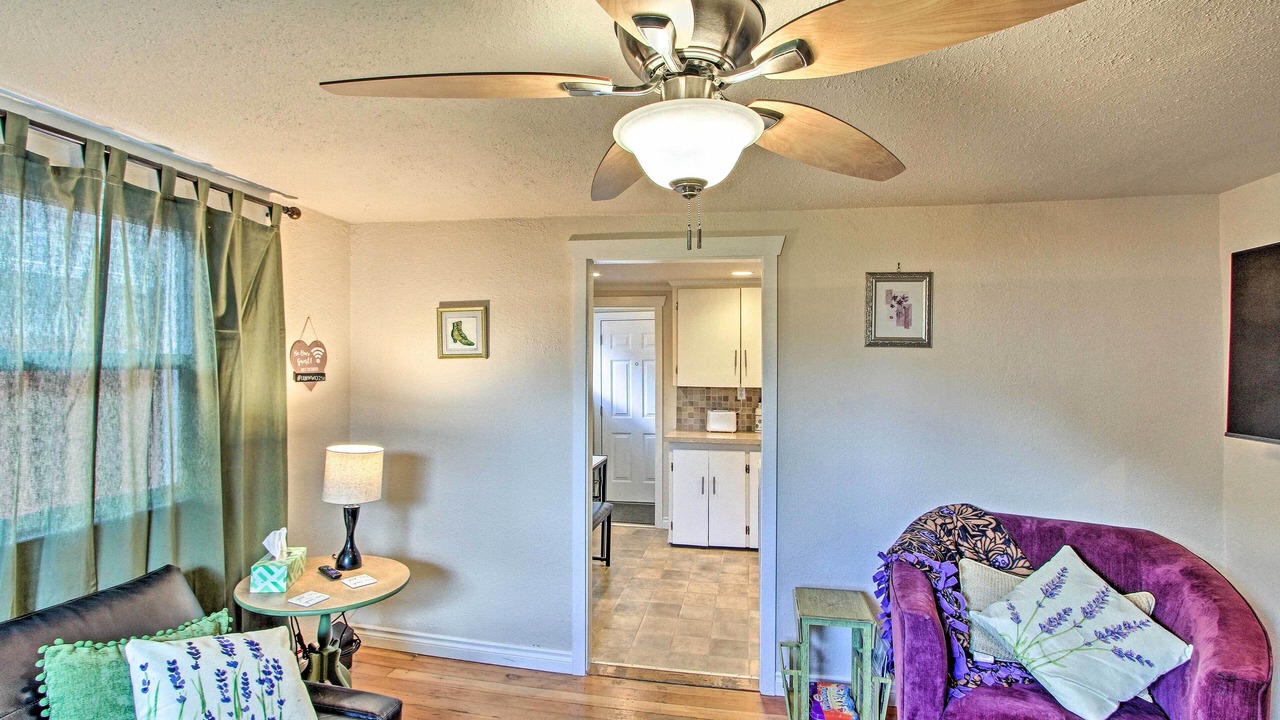 Photo of Livingroom in Central Tacoma