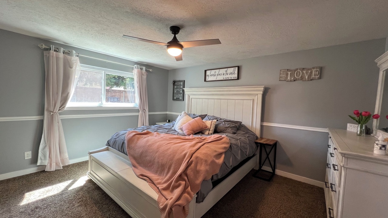 Photo of Bedroom in Eagle