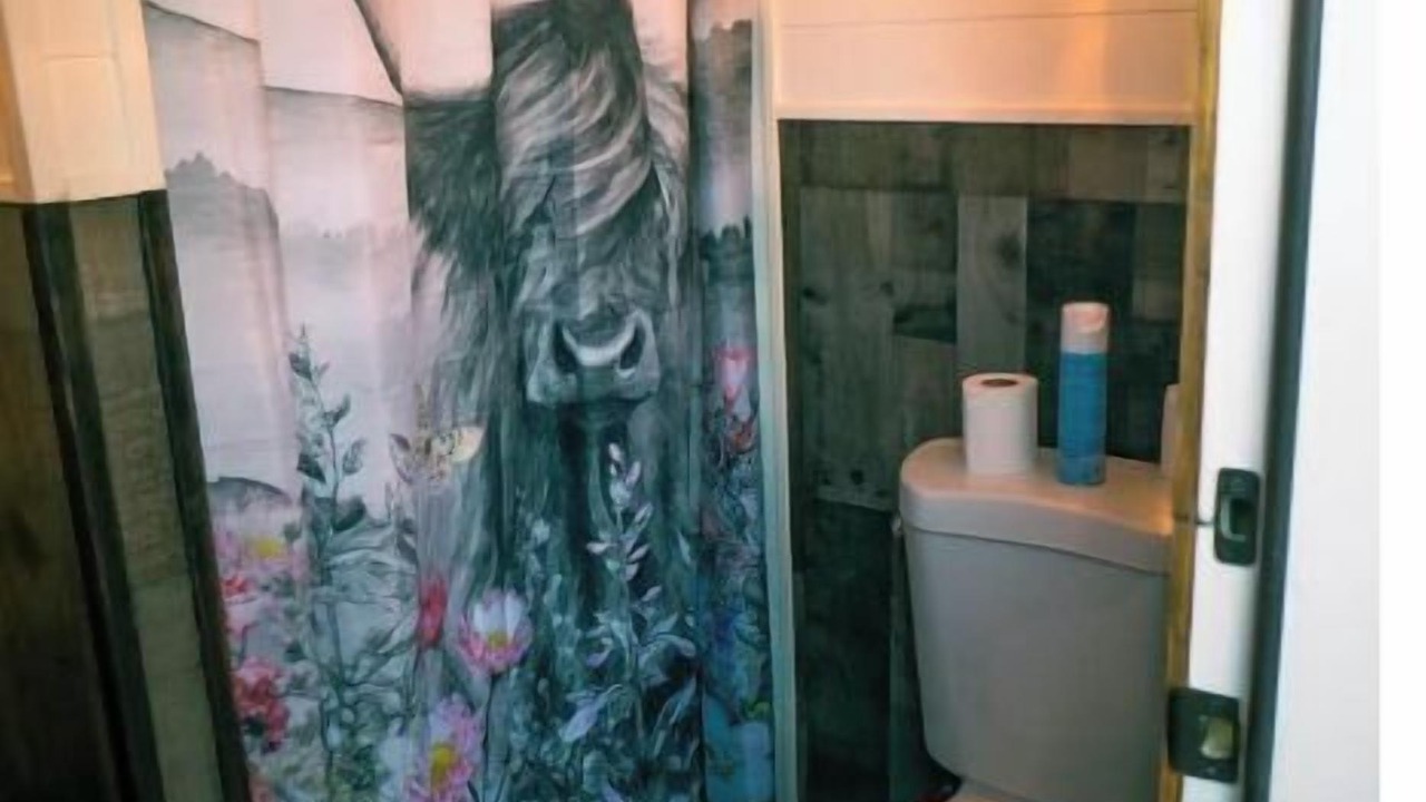 Photo of Bathroom in Murphy