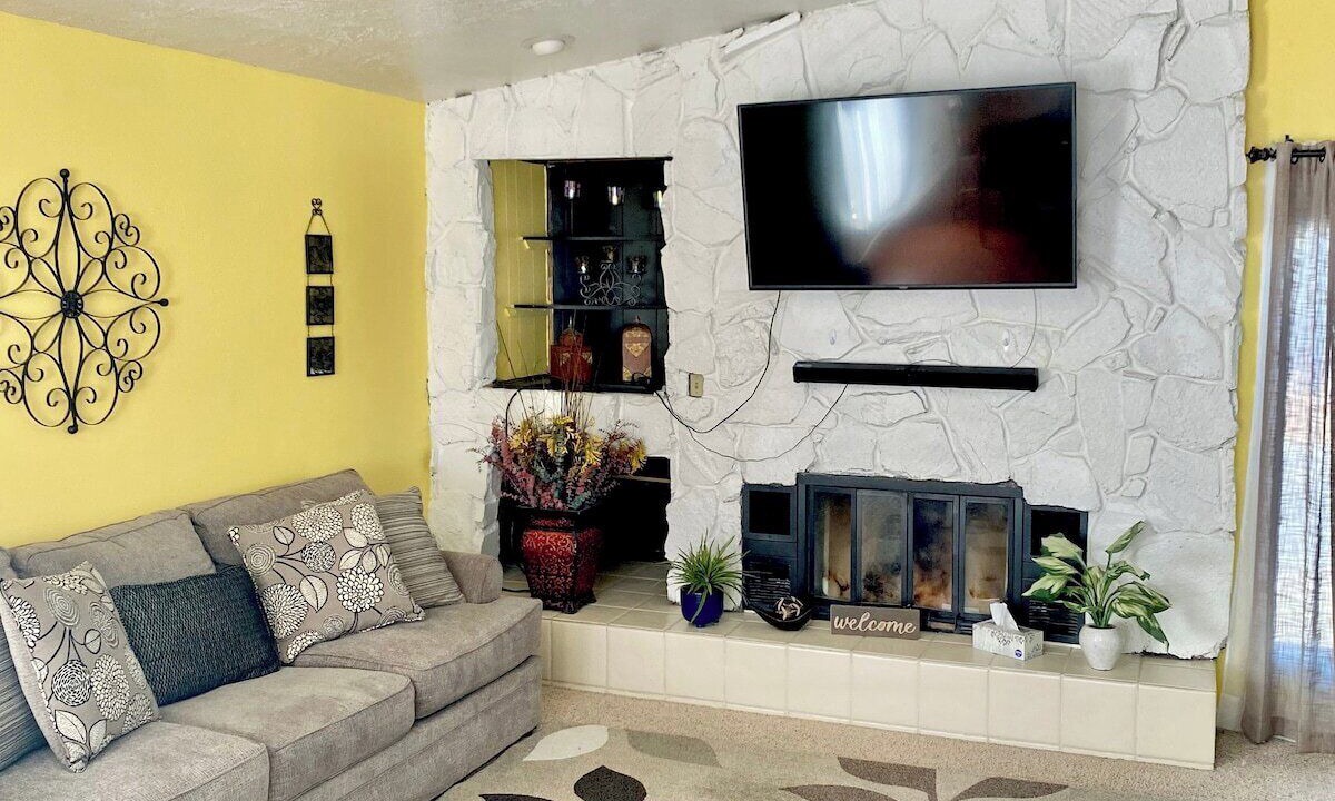 Photo of Livingroom in Pocatello