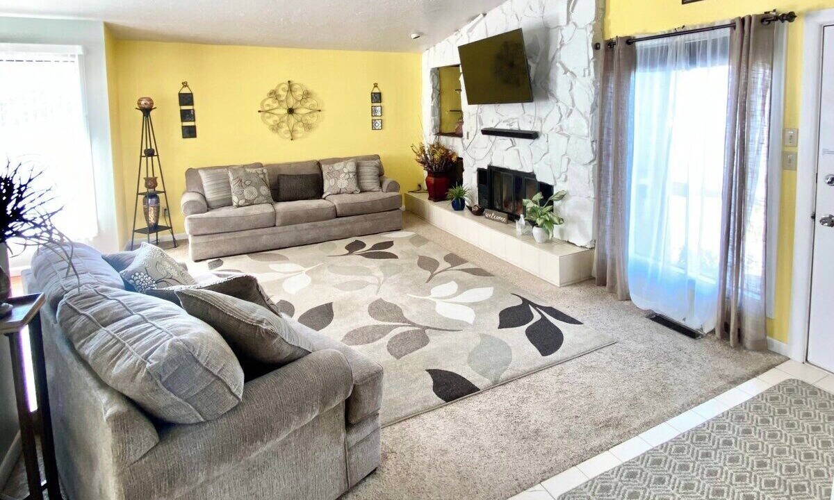 Photo of Livingroom in Pocatello
