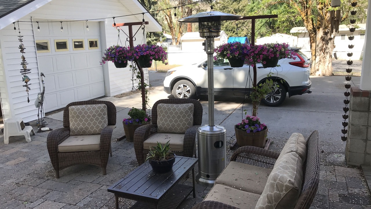 Photo of Patio Balcony in Klamath Falls