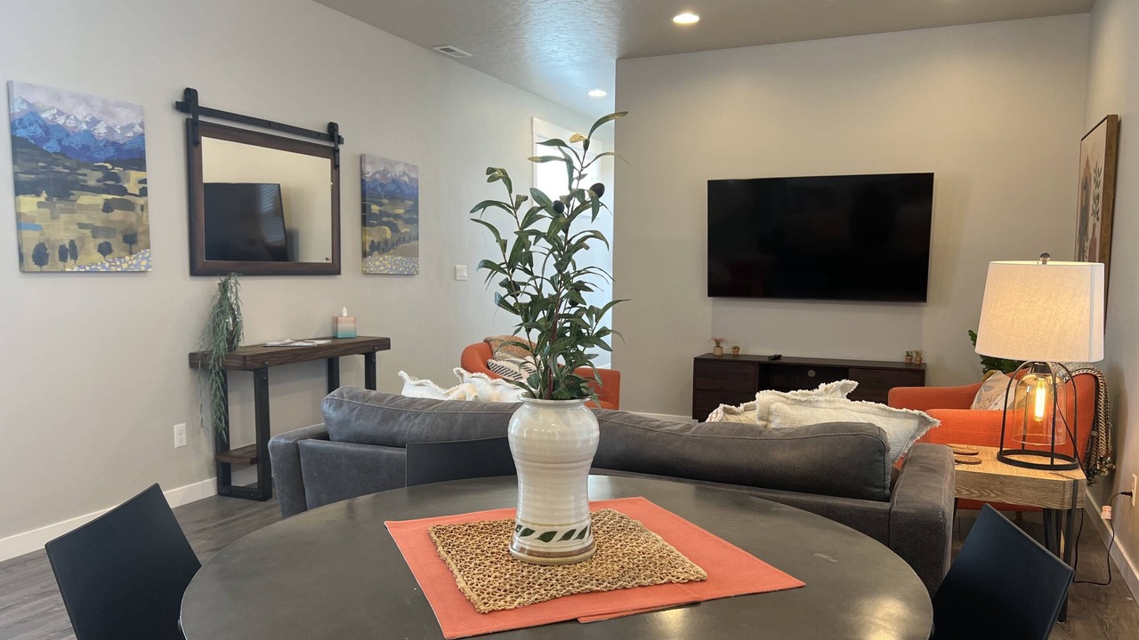 Photo of Livingroom in Boise Bench