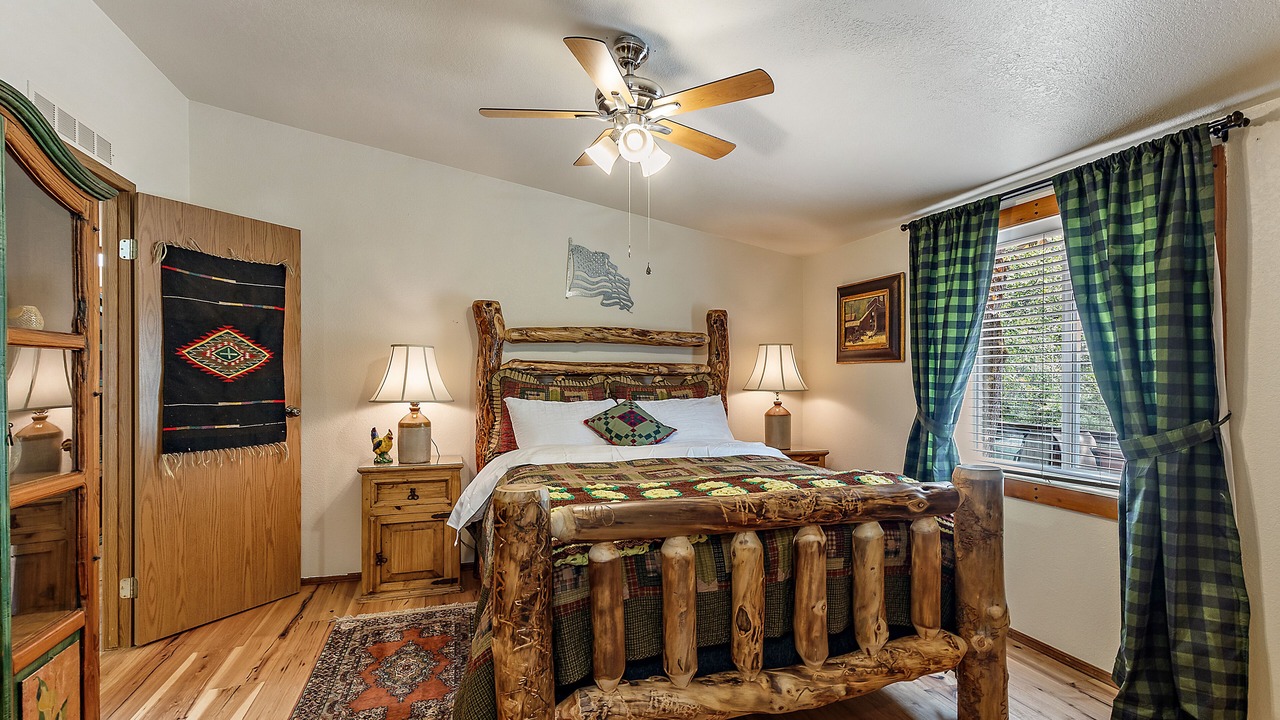 Photo of Bedroom in Trail