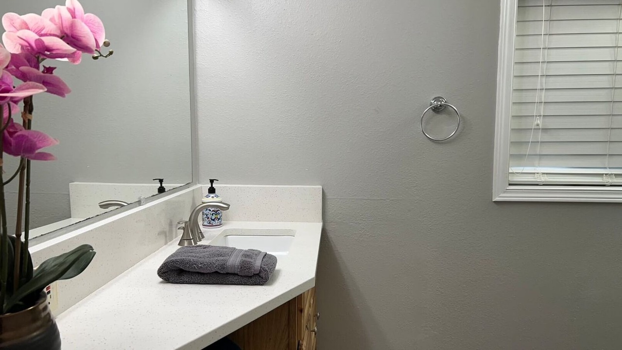 Photo of Bathroom in Eatonville