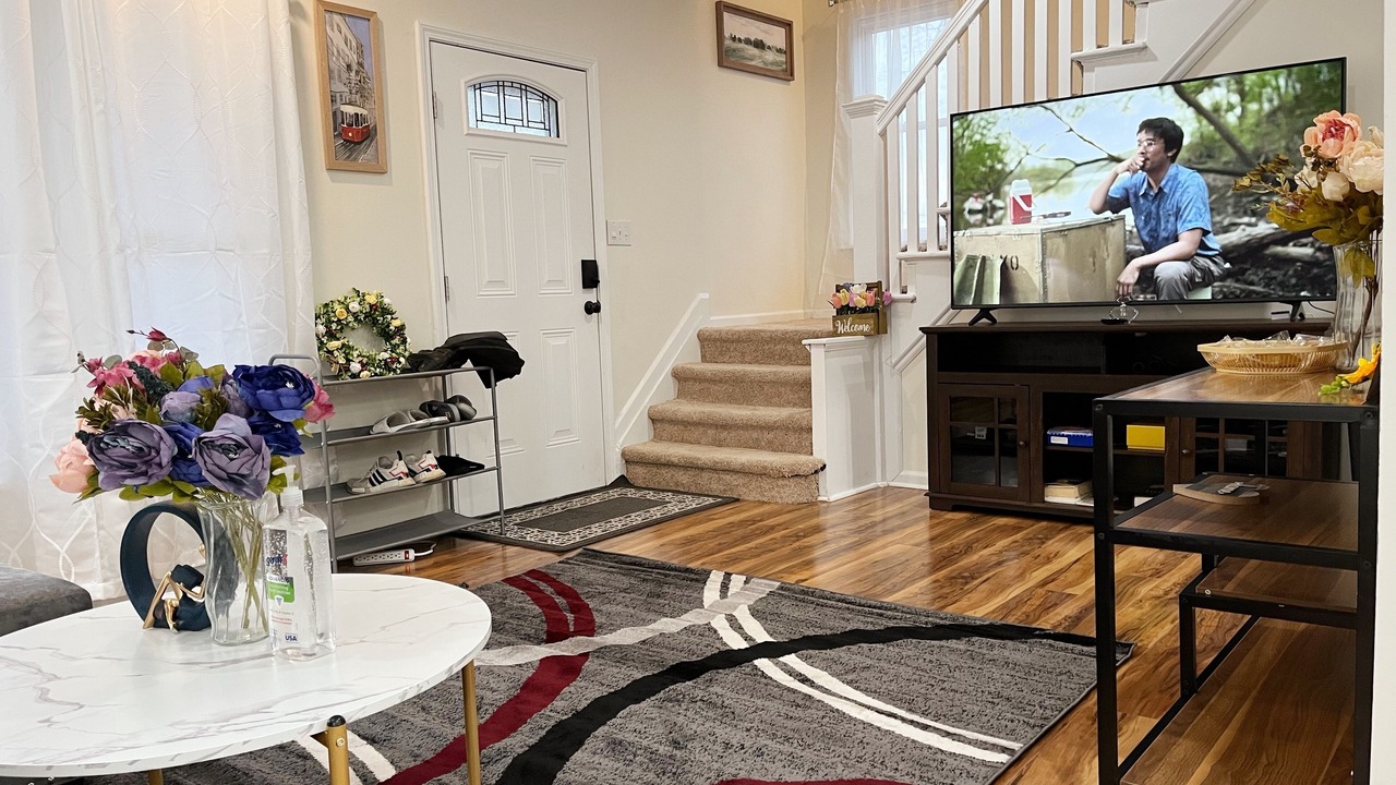 Photo of Livingroom in Clinton Township