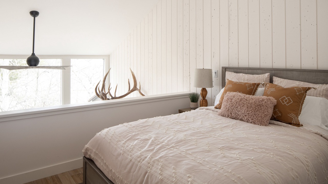 Photo of Bedroom in Moose Wilson Road