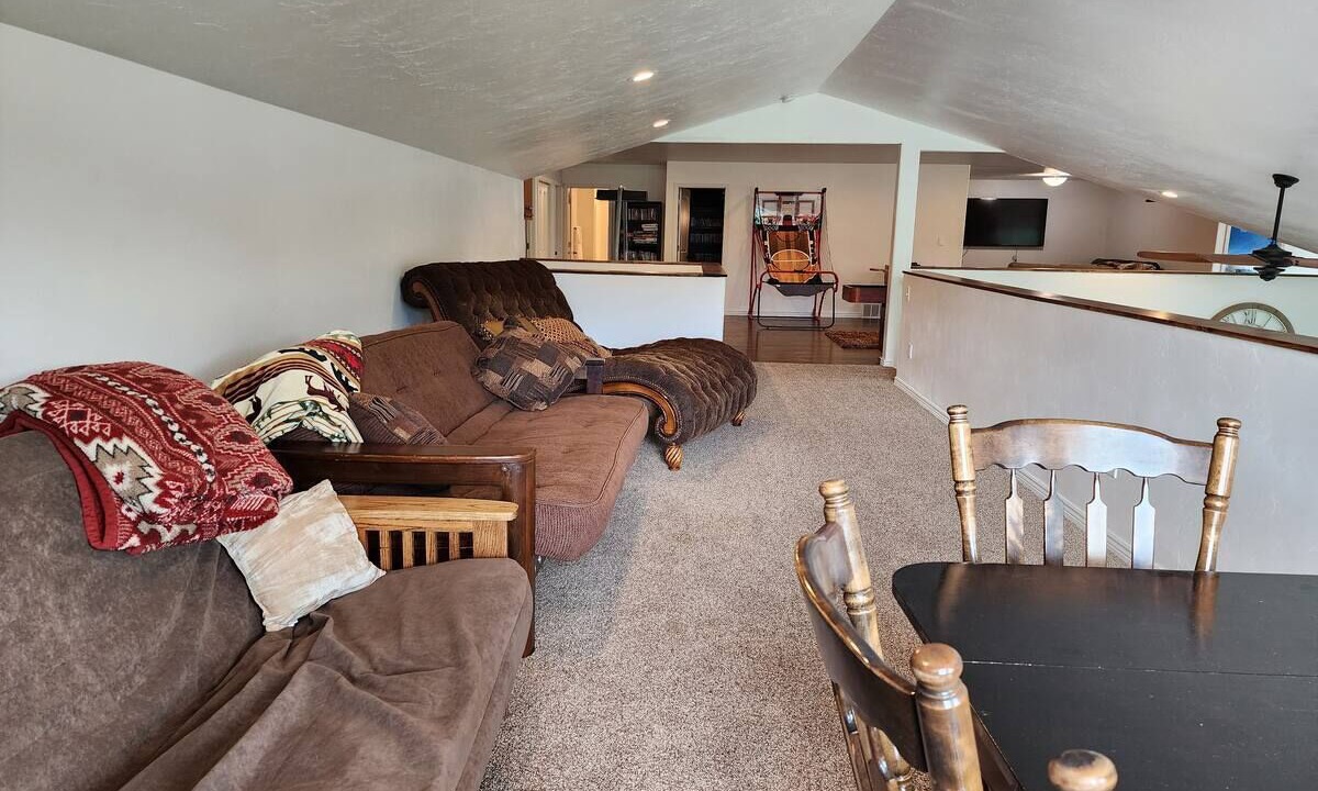 Photo of Livingroom in Idaho Falls