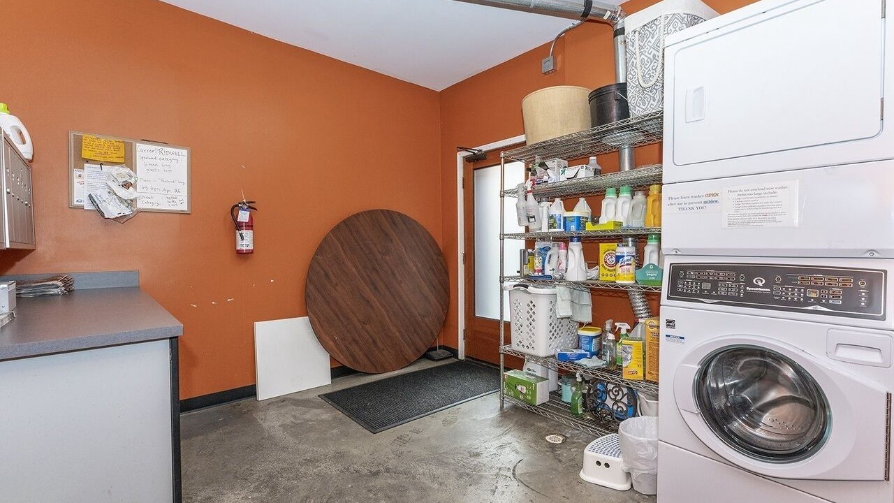 Photo of Bedroom in Alberta Arts District