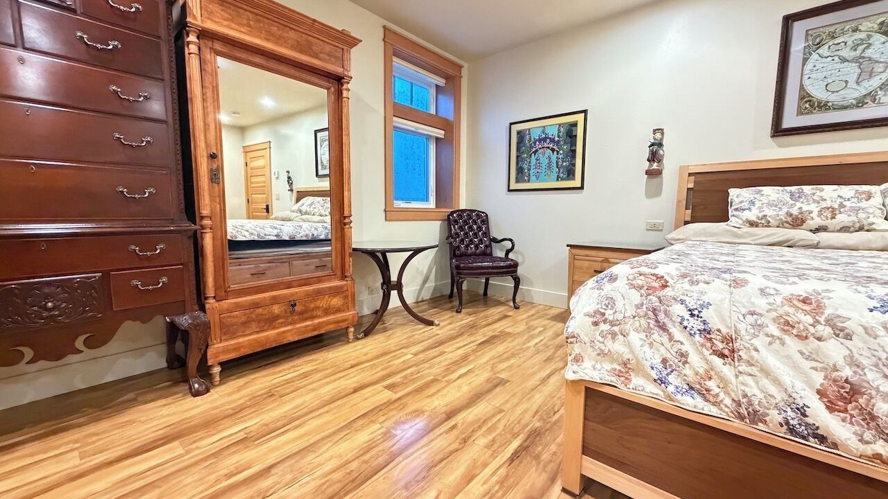 Photo of Bedroom in Ashland