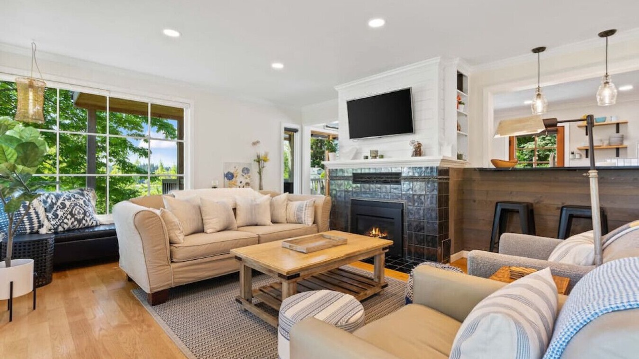 Photo of Livingroom in Bremerton