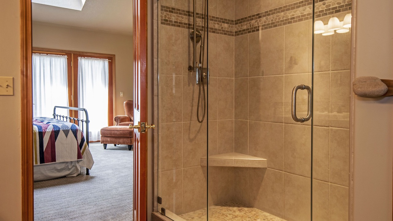 Photo of Bathroom in Black Butte Ranch