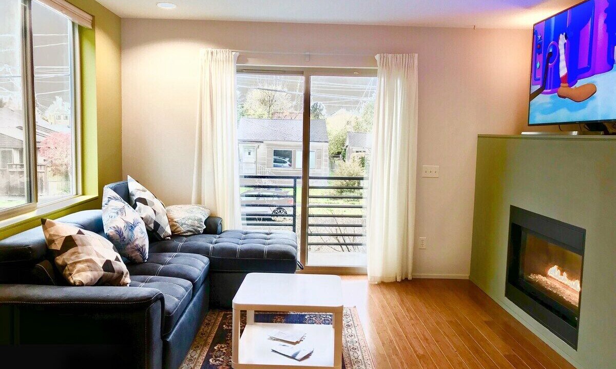 Photo of Livingroom in Alki