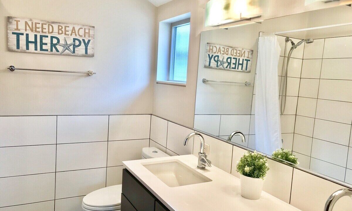 Photo of Bathroom in Alki