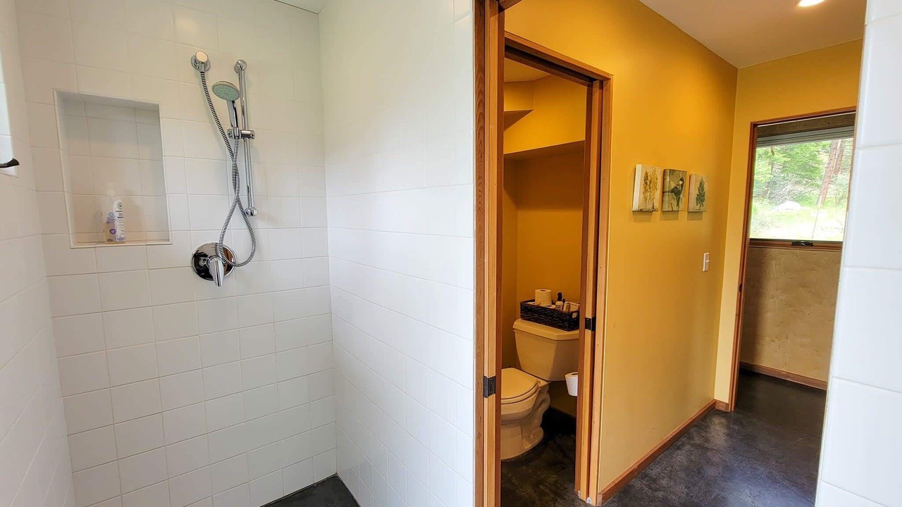 Photo of Bathroom in Mazama