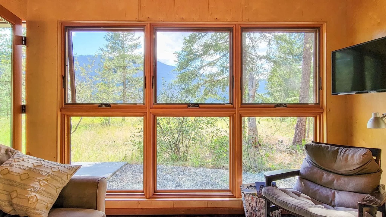 Photo of Livingroom in Mazama