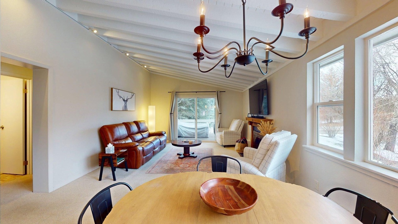 Photo of Livingroom in Sun Valley
