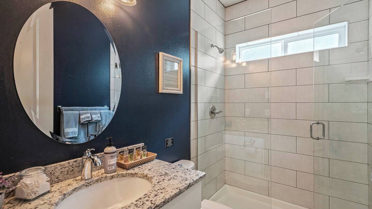 Photo of Bathroom in Garden District