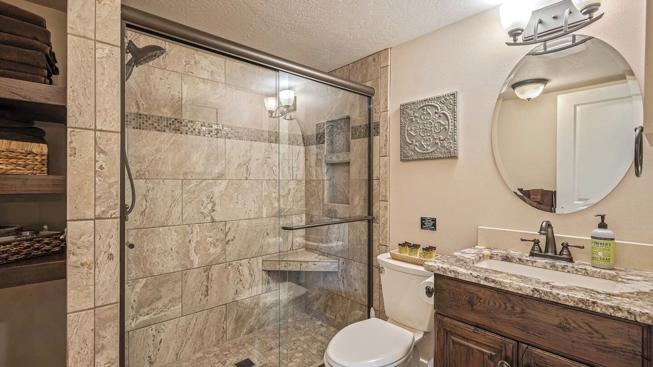 Photo of Bathroom in Garden District