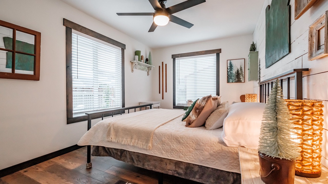 Photo of Bedroom in Corvallis