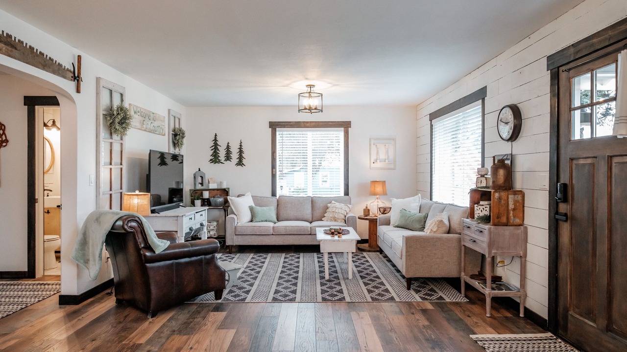 Photo of Livingroom in Corvallis